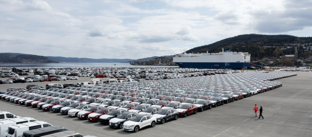 Ford Mustang Mach-E în portul Drammen, Norvegia