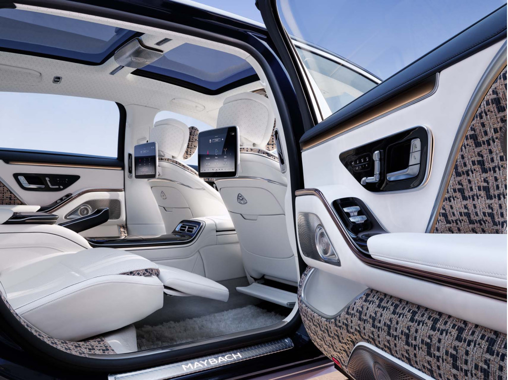 2023 Mercedes-Benz Maybach S-Class Haute Voiture