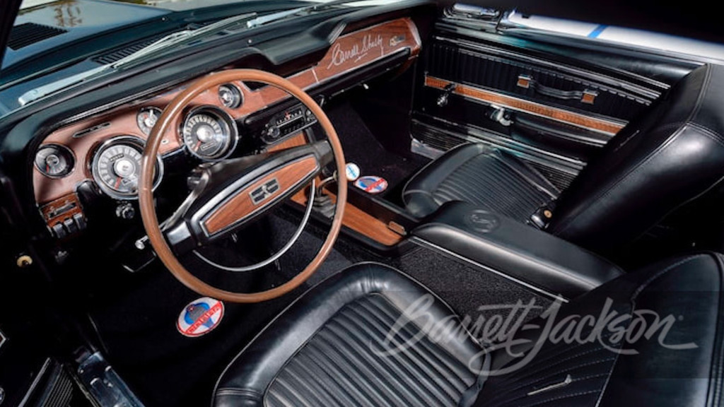 1968 Ford Mustang Black Hornet (fotografie prin Barrett-Jackson)