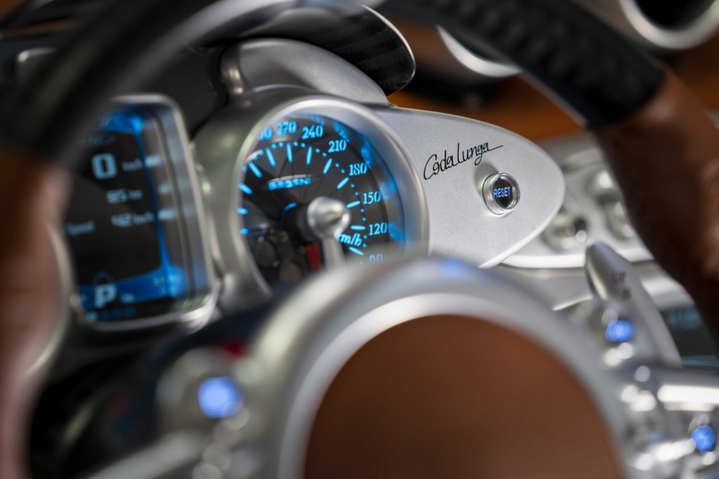Pagani Huayra Codelunga