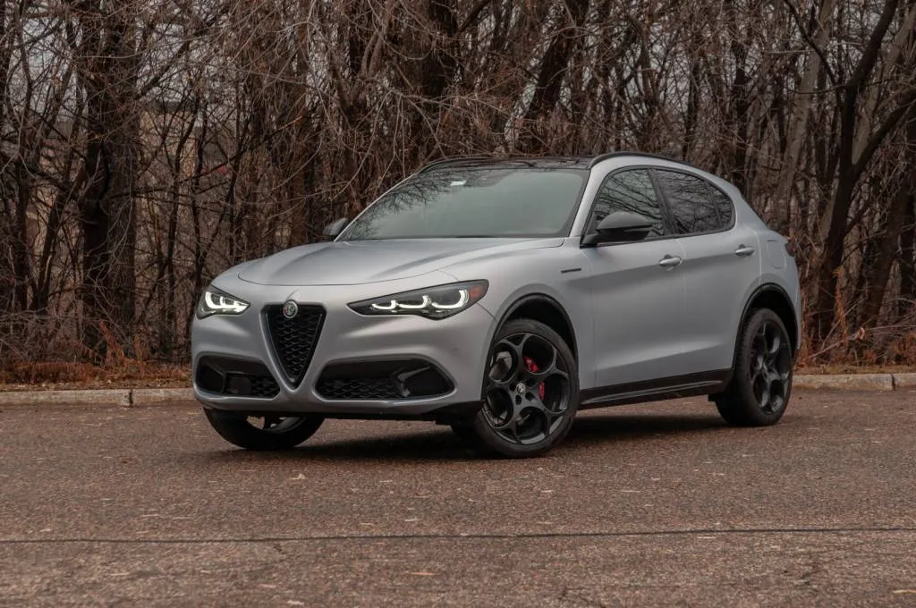 Alfa Romeo Stelvio 2024