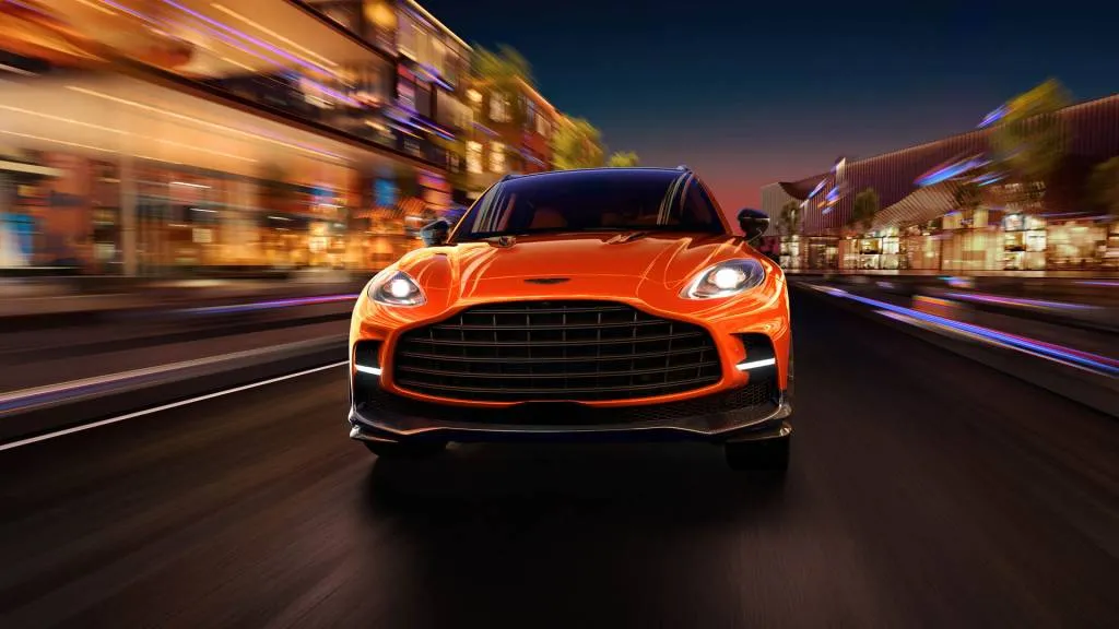 2025 Aston Martin DBX
