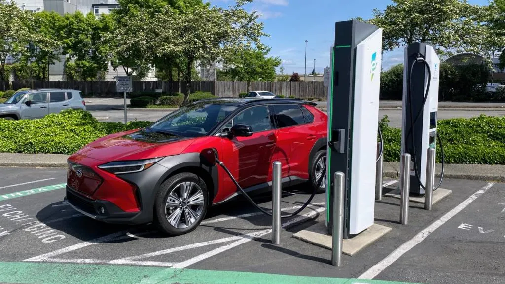 2024 Subaru Solterra la Electrify America