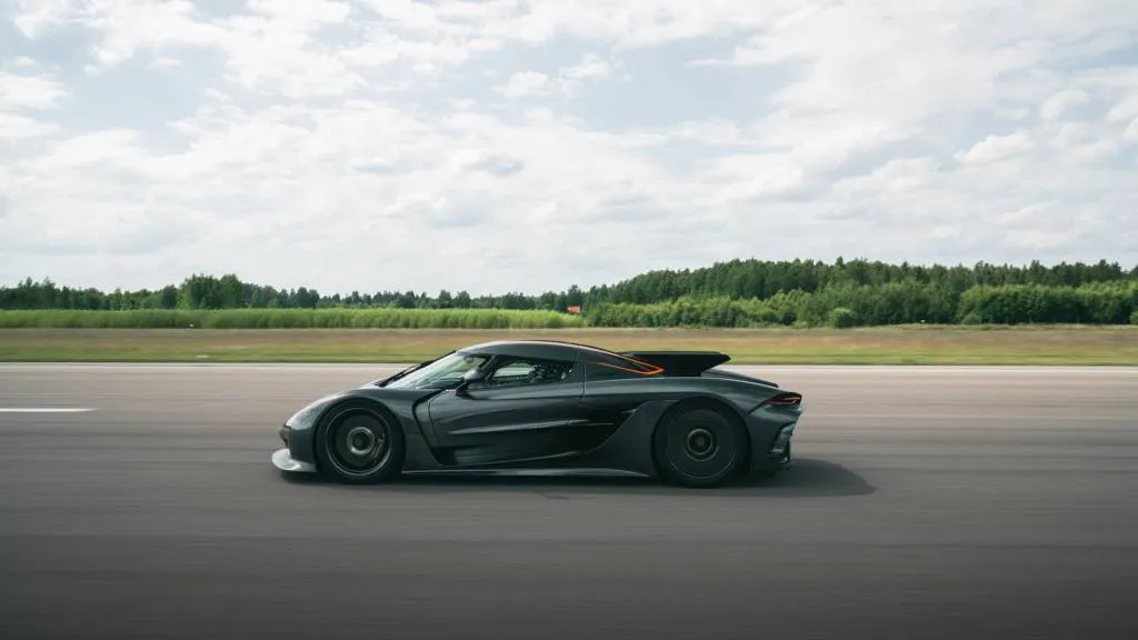Koenigsegg Jesko Absolut restabilește recordul de 0-249-0 mph