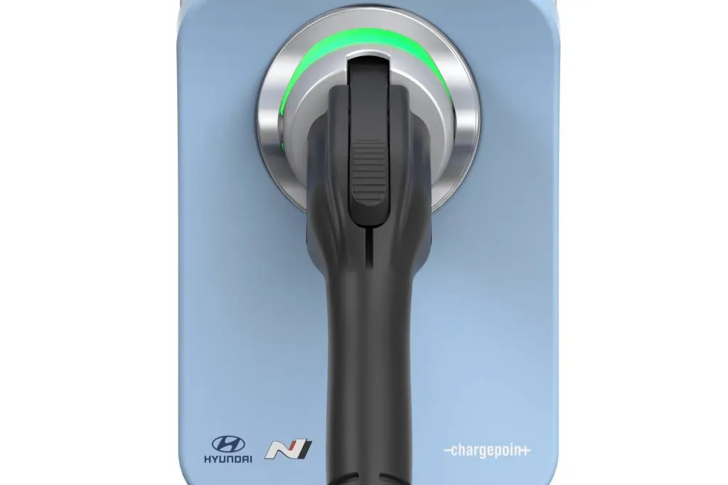 Încărcător de domiciliu ChargePoint Home Flex Level 2 pentru 2025 Hyundai Ioniq 5 N