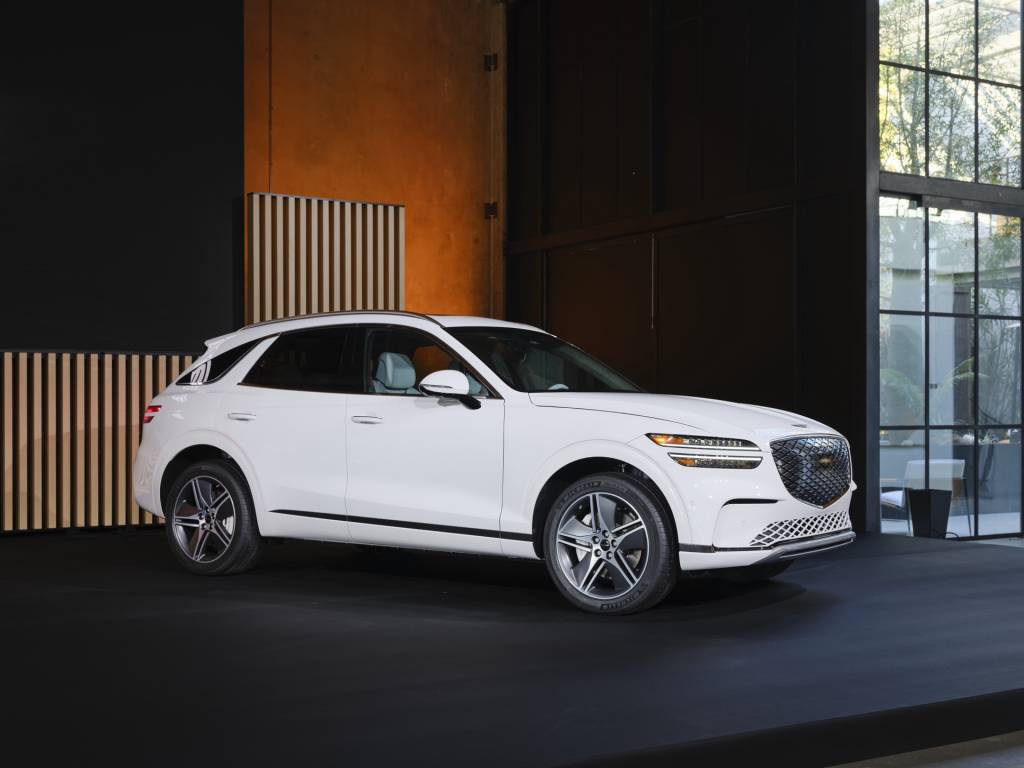 2026 Genesis Electrificat GV70