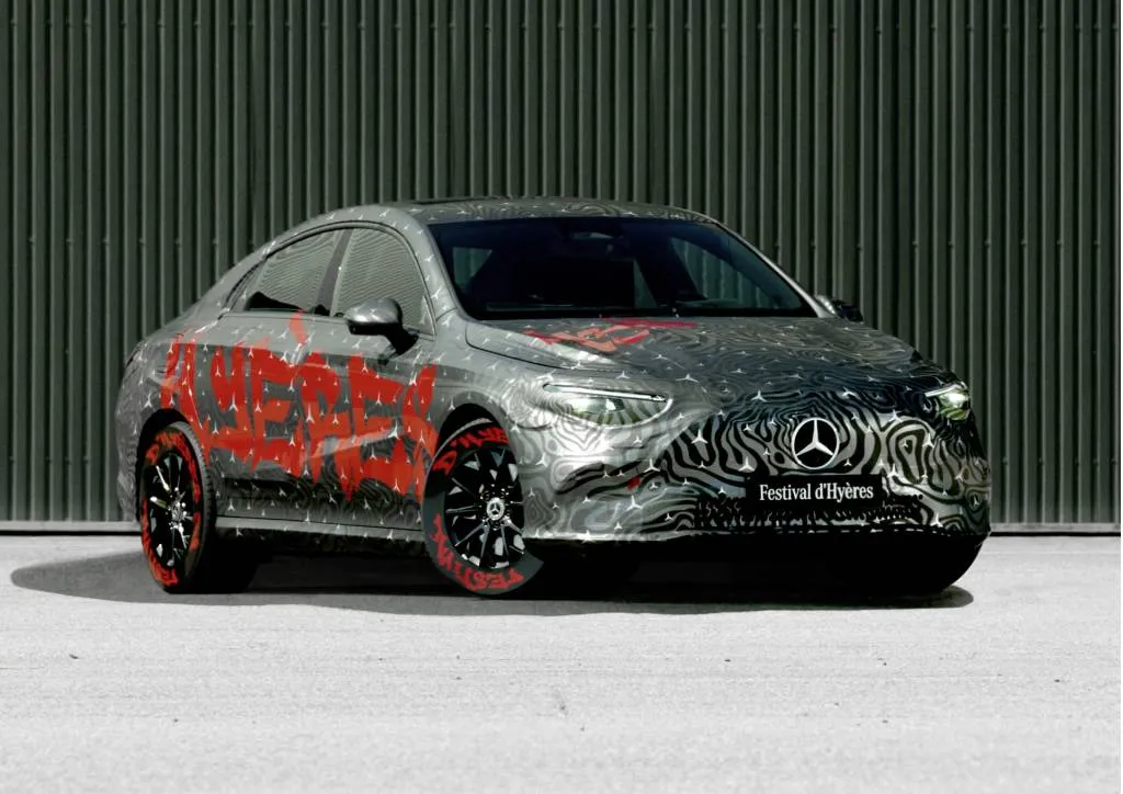 Teaser pentru următoarea generație Mercedes-Benz CLA-Class, programată pentru 2025