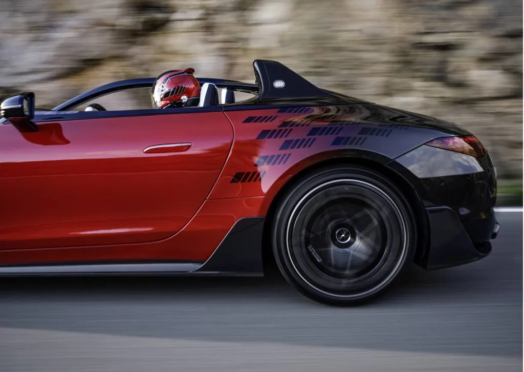 Mercedes-Benz AMG PureSpeed