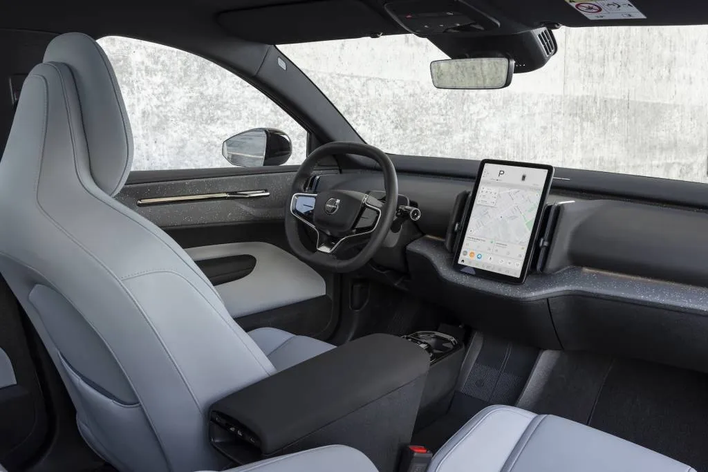 2025 Volvo EX30 SUV electric (monomotor, Cloud Blue)