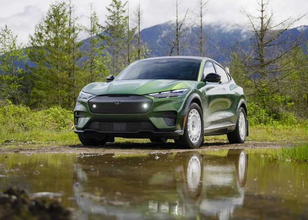 Raliul Ford Mustang Mach-E 2024