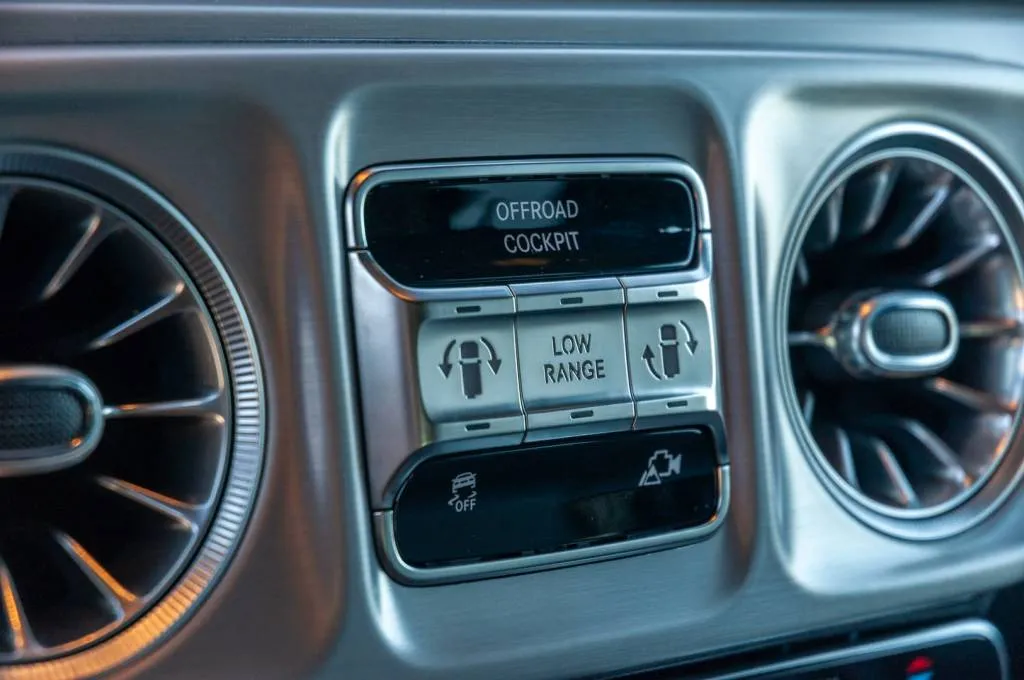 2025 Mercedes-Benz G 580 cu tehnologie EQ