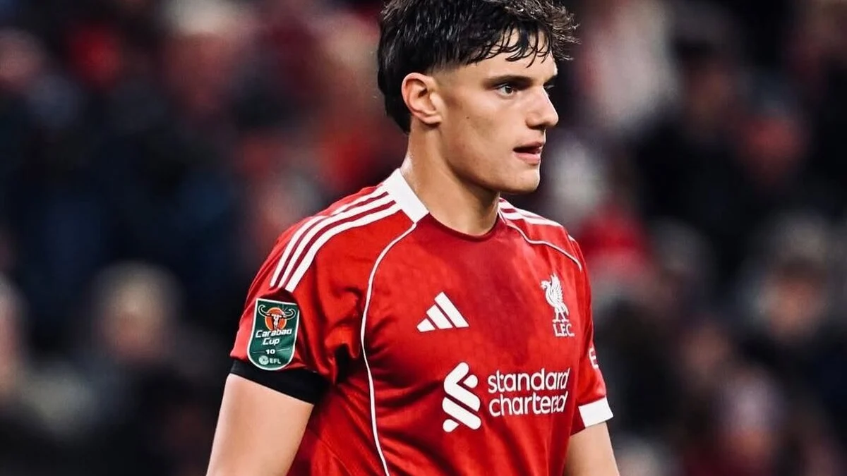 Lovitură dură pentru Liverpool. Tânărul fundaș Giovanni Leoni va lipsi un an