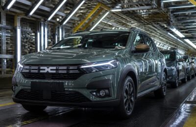 Dacia Sandero Hybrid va fi produs la Tanger din vara lui 2026, iar versiunea electrică este programată pentru 2027