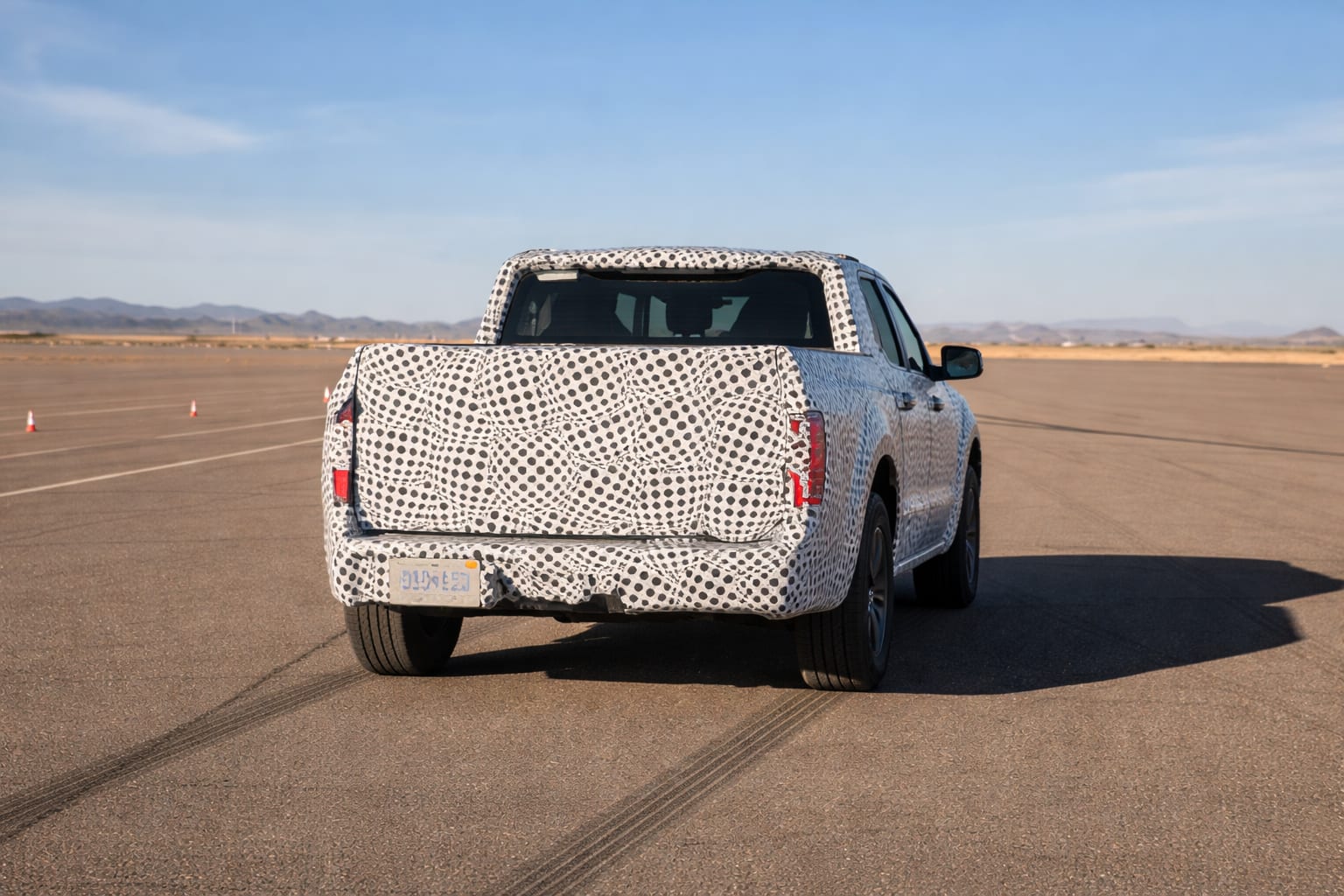 Ford vizează 30.000 de dolari pentru un pickup electric compact lansat în 2027