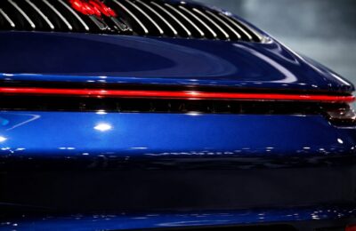 Volkswagen analizează tăierea a până la 100.000 de locuri de muncă și închiderea a patru fabrici din Germania