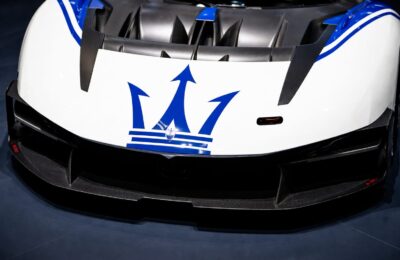 Maserati anulează proiectul supercarului electric MC20
