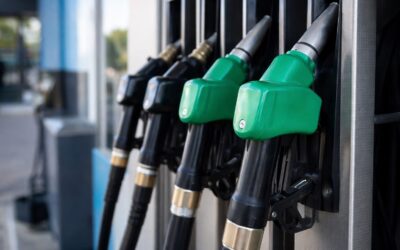 Benzina standard a ajuns la 9,70 lei pe litru, iar motorina a trecut de 10 lei