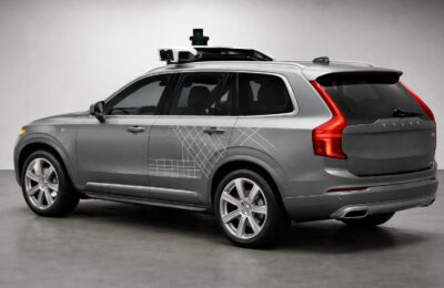 Londra lansează primul serviciu comercial de robotaxi, dar mașinile au încă șofer la volan