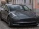 Tesla redenumește Full Self-Driving în Assisted Driving pe unele site-uri europene, după obiecțiile Germaniei