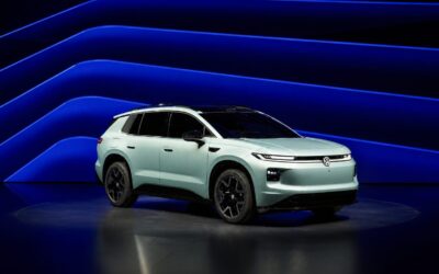 Volkswagen ID.AURA T6 a fost rostogolit de 50 de ori într-un cilindru cu flăcări și a rămas funcțional